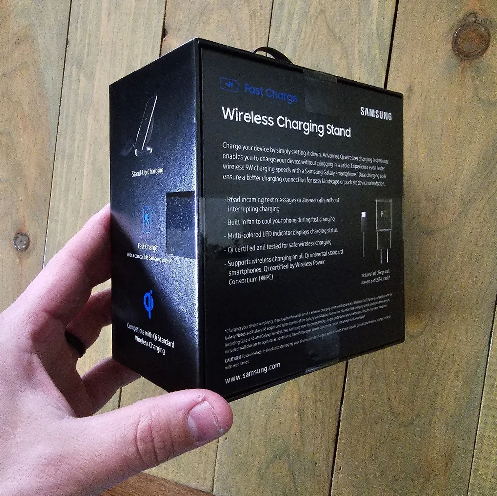 Samsung wireless Charging stand 2018